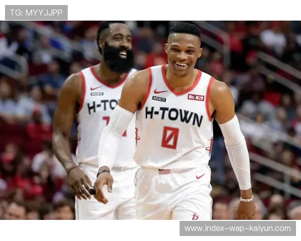 火箭防守调整过程复盘 下半场提升换防速度限制魔术传导球